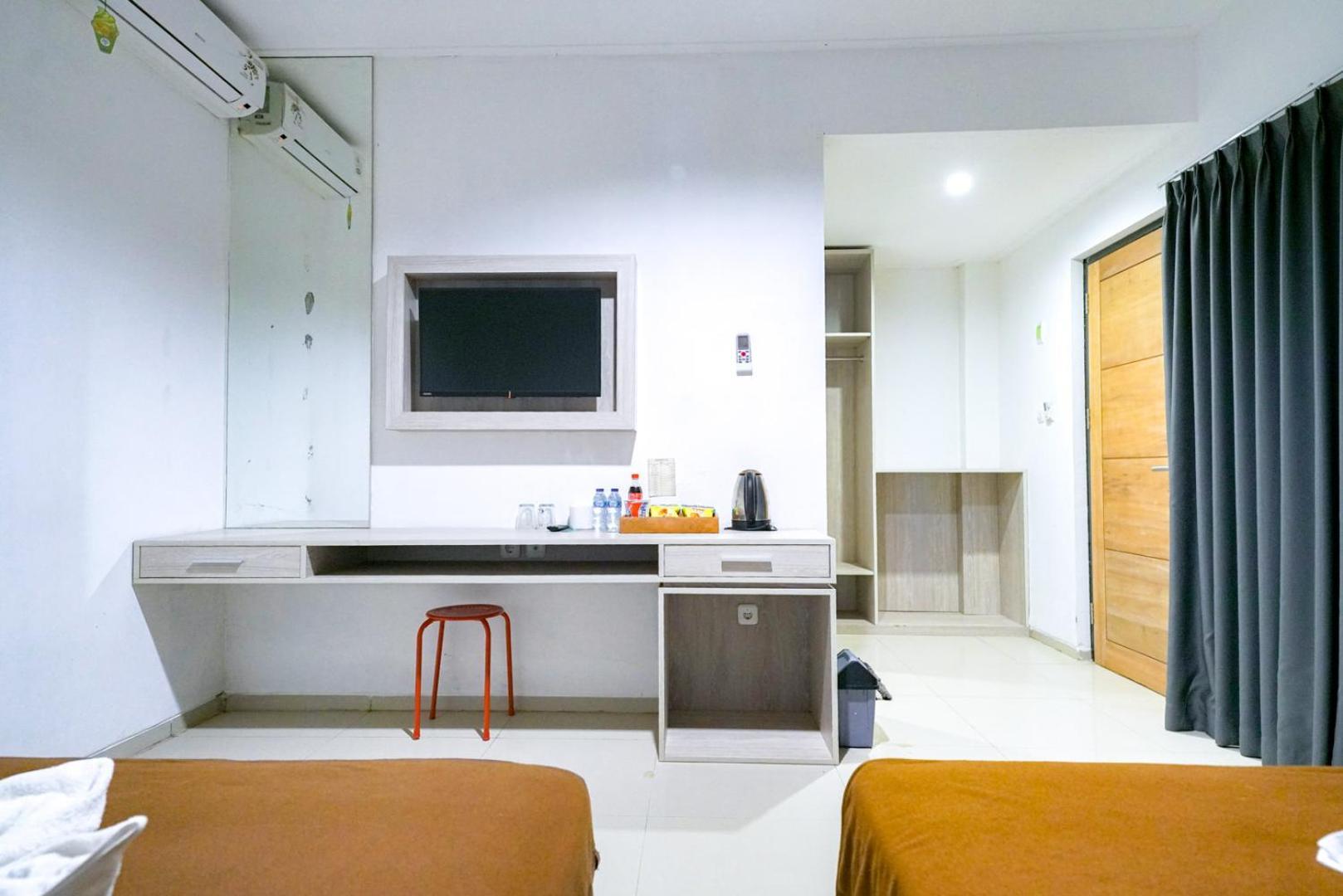 Urbanview Pecatu Residence Bali By Reddoorz Ungasan  Exterior photo